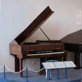 電鋼琴1